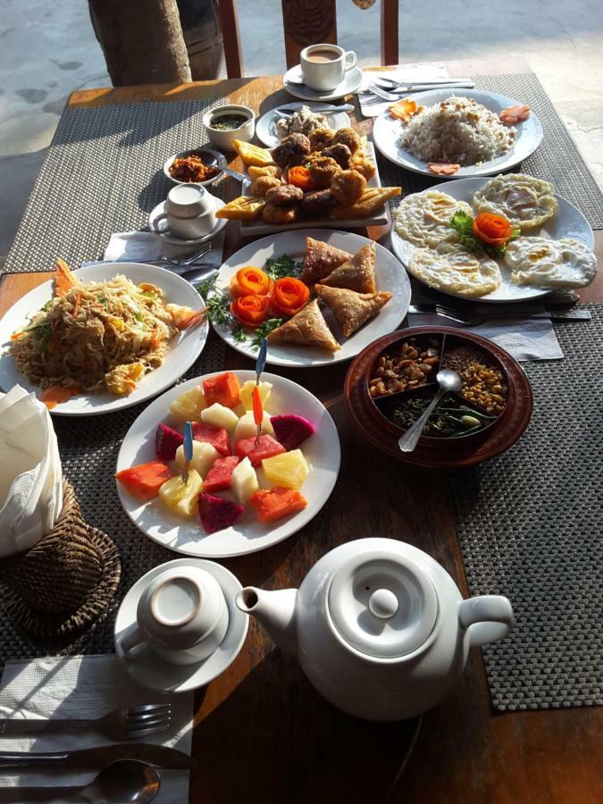 A Little Bit Of Bagan Hotel Buitenkant foto