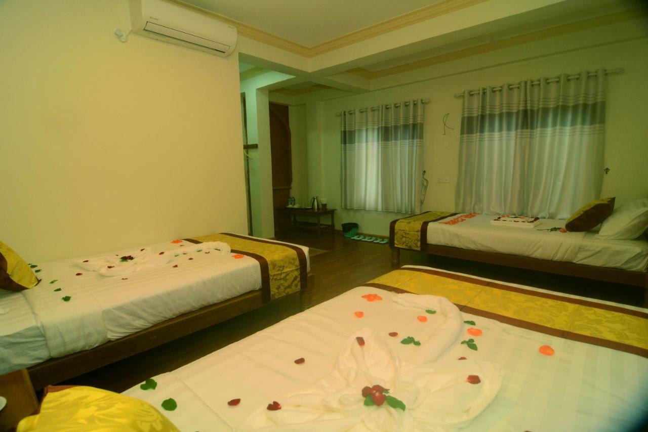 A Little Bit Of Bagan Hotel Buitenkant foto