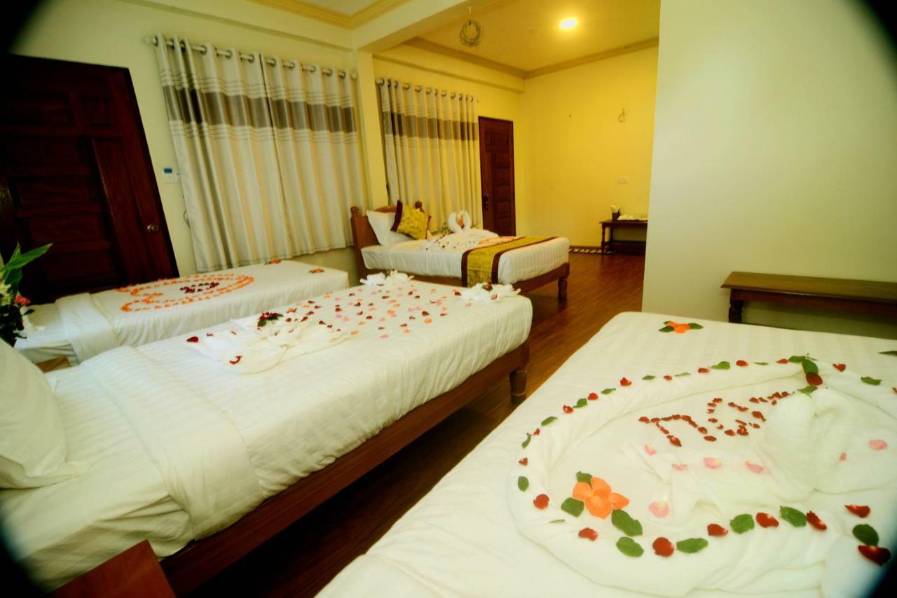 A Little Bit Of Bagan Hotel Buitenkant foto